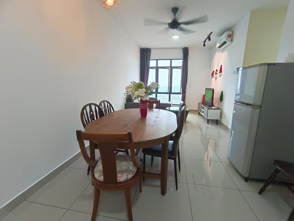 Arc Austin Hill Apartment *