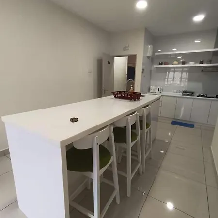 Arc Austin Hill Apartment Johor Bahru Exterior photo