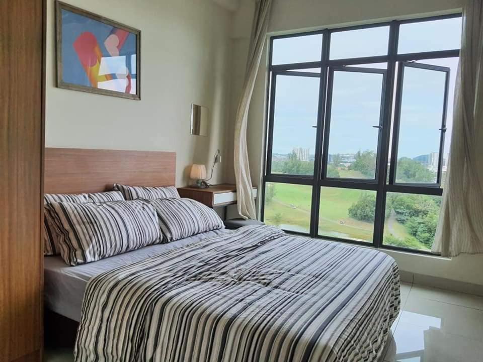 Pangsapuri Arc Austin Hill